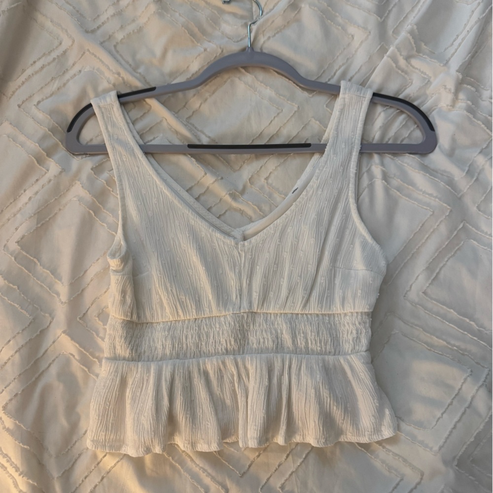 Hollister top